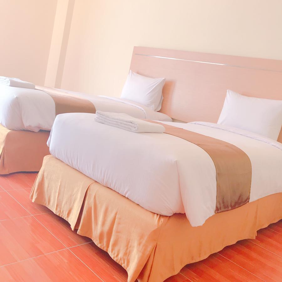 Revayah Hotels Ruteng Exteriér fotografie